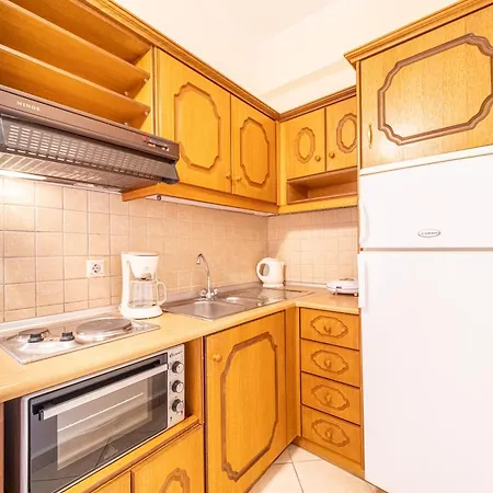Mazis Family Apartment *