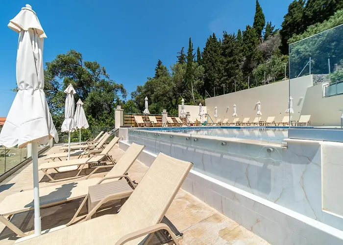 Mazis Family * Agios Gordios (Corfu)